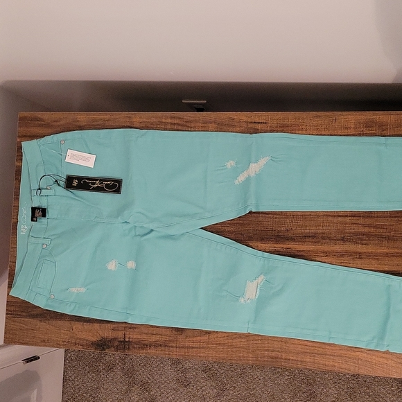 Diane Gilman Denim - Diane Gilman Jean's. Brand new.